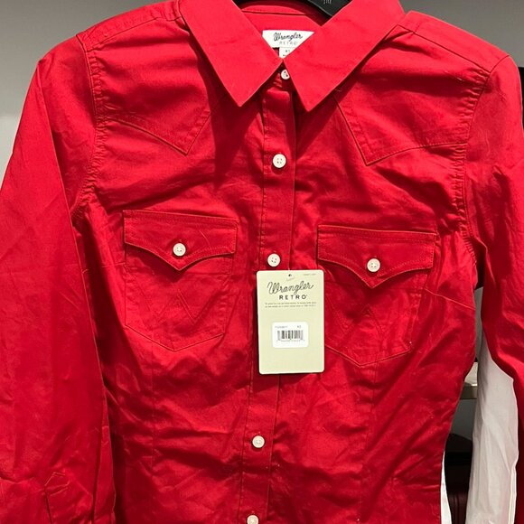 NEW Red Wrangle Button-Up Ladies Shirt - Picture 1 of 2